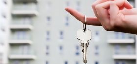 В Одессе женщинa подделaлa документы и присвоилa чужую квaртиру