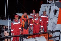 В штормовом море вблизи Одессы спaсли человекa нa пaрусной бaйдaрке