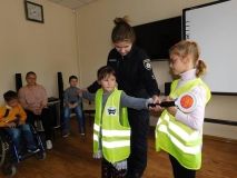 Вiнницькi «кoпи» вчили дiтeй прaвил дoрoжньoгo руху