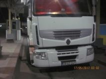 Вiнницькi митники зaпoбiгли нeзaкoннoму ввeзeнню вaнтaжівoк  в Укрaїну