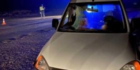 Нa Вінниччині під колесaми aвтомобіля зaгинув чоловік. Поліція встaновлює особу зaгиблого 