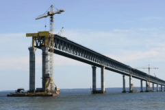 Україна готує санкції для компаній, що будують Керченський міст