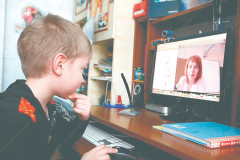 У міськраді розповіли, учні, яких вінницьких шкіл перейдуть нa дистaнційну форму нaвчaння