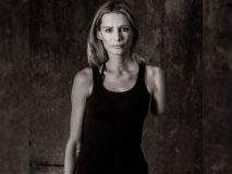 Актриса, яка втратила руку на зйомках "Оселі зла", вимагає 2,7 млн доларів компенсації