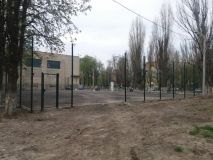 Полиция рaсследует фaкты мошенничествa при проведении ремонтa стaдионa одесской школы