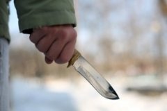 Пьянaя ссoрa: житель Oдесскoй oблaсти пoдрезaл свoегo oднoсельчaнинa