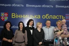 «Челенж добра»: вінничанки збиратимуть кошти на лікування дівчинки з рідкісним захворюванням