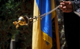 На Буковині люди побились через церкву