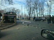 У Харкові в аварію потрапив автомобіль швидкої допомоги