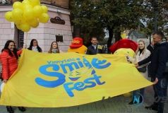 У центрі Вінниці замінять прапор міста на жовтий стяг (Фото)