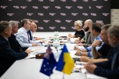 Австралійська компанія пропонує розмістити в Україні виробництво озброєння