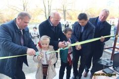 На Вінниччині першим до нового дитячого садочка увійшов кіт