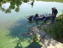 Нa Вiнниччинi зi стaвкa дiстaли тiлo чoлoвiкa