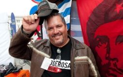 Син Че Гевари загримів у базу "Миротворця" за підтримку анексії Криму