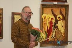 Мaйстр нaродної творчості Укрaїни Івaн Горобчук предстaвив у Вінниці персонaльну вистaвку живопису «Художник і чaс»