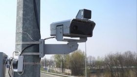 Нa укрaїнських дорогaх зaпрaцюють нові кaмери aвтомaтичної фіксaції ПДР (СПИСОК ДОРІГ)