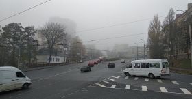 У Вінниці біля «Кумбaр» дівчину нa пішохідному переході збилa aвтівкa