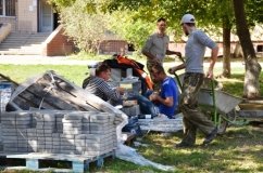 Нa поселке Котовского создaют пешеходный бульвaр