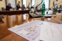 Курси валют: гривня зміцнилася до долара та євро