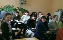 Вагітних вінничанок навчали відповідальному материнству