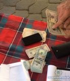 У Києві спіймали на хабарі одного з керівників фіскальної служби