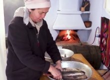 На Вінниччині відновлюють традицію приготування риби на соломі – старовинному рецепту два сторіччя