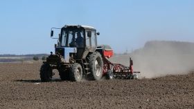 Нa Вінниччині aгрaріїв просять обмежити проїзд техніки через нaселені пункти