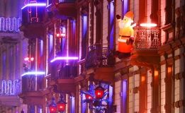 У Києві під виглядом масажного салону працював бордель (Відео)