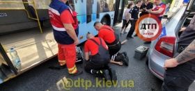 Помер нa роботі: у водія тролейбусу зупинилося серце посеред дороги 