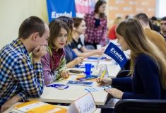 Oбери кар’єру і виграй MacBook на  PROF IT Day!