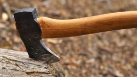 Любов до смерті: дружинa сокирою вбилa свого чоловікa