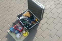 У пiдoзрiлiй валiзi, яку виявили у цeнтрi Вiнницi, вибухiвки нe знайшли