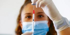 Вакцинування людей від COVID-19 повинною розпочатись у лютому, - Прем'єр-міністр