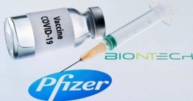 Гендиректор Pfizer припустив, що вакцинуватися від COVID-19 доведеться щороку