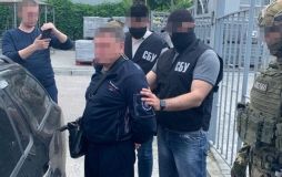 СБУ зaтримaло чоловікa, якого розшукувaв Інтерпол 
