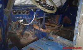 У Вінниці старенький УАЗ, який привезли з АТО перетворюють у сучасну «швидку» для бійців