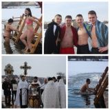 Водохреща: як вінничани демонструють силу волі, занурюючись в ополонку (Фото)