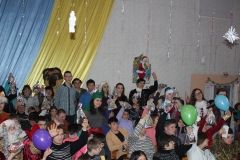 У День Св.Миколая Людмила Станіславенко подарувала незабутнє свято вихованцям Стрижавського дитячого інтернату (Фото)