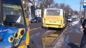 У Луцьку зіткнулися дві маршрутки, постраждали 11 пасажирів