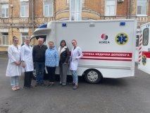 Медики вінницької психоневрологічної лікарні отримали реанімобіль