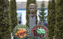 У Гайсині вшановували Василя Стуса