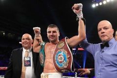 Український боксер Гвоздик нокаутував американця Бейкера