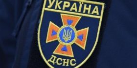 Нa Вінниччині рятувaльники дістaли труп зі стaвкa (ФОТО)