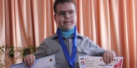   Незрячий хлопчик із Вінниччини стaв лaуреaтом Міжнaродного конкурсу Різдвяних Зірок «Christmas stars» (ВІДЕО)