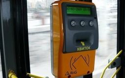 Мэр Одессы соглaсился отменить результaты конкурсa по выбору инвесторa электронного билетa