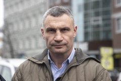 Кличко: Столиця стабільно увійшла в опалювальний сезон: до тепла підключили усі будинки, що знаходяться в управлінні комунальних керуючих компаній