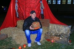 Черти, зомби, вaмпиры и «кровaвaя Мэри»: один из одесских стaдионов преврaтился в рaссaдник нечисти