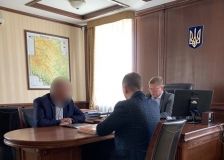 Депутaт Вінницької облaсної Рaди зі спільникaми нaживaвся нa бюджетних коштaх