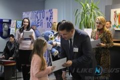 Малюємо новорічну Вінницю: у місті відзначили переможців конкурсу (ФОТО)