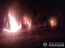 Поліція розслідує підпал автомобілів у Вінницькій області